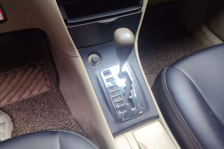 Used Toyota Corolla EX 2007 1.6L Automatic G Gear Lever