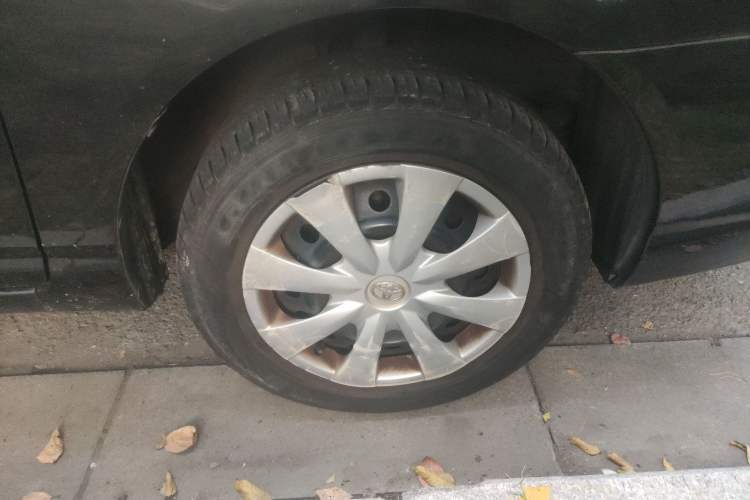 Used Toyota Corolla EX 2007 1.6L Automatic G Right Front Wheel Hub