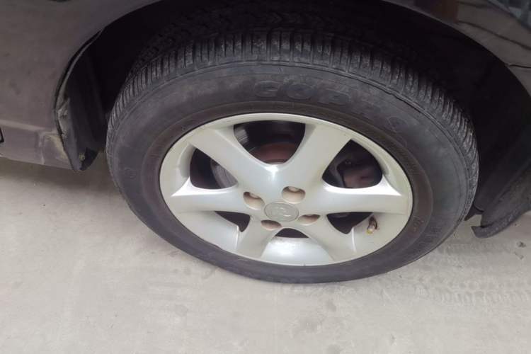 Used Toyota Corolla EX 2007 1.6L Automatic G Right Front Wheel Hub