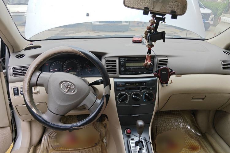 Used Toyota Corolla EX 2007 1.6L Automatic G Center Console