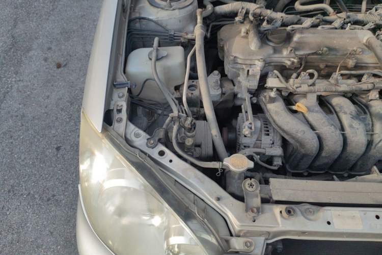 Used Toyota Corolla EX 2007 1.6L Automatic G Engine Bay Right