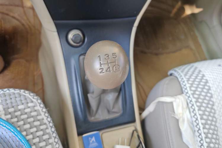 Used Toyota Corolla EX 2007 1.6L Manual G Gear Lever