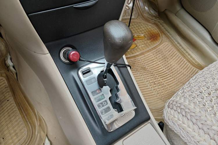 Used Toyota Corolla EX 2007 1.6L Automatic G Gear Lever