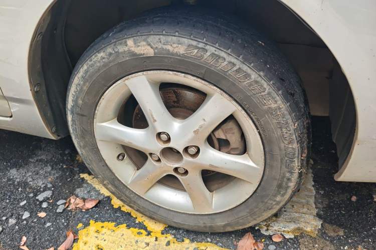Used Toyota Corolla EX 2007 1.6L Manual G Right Front Wheel Hub