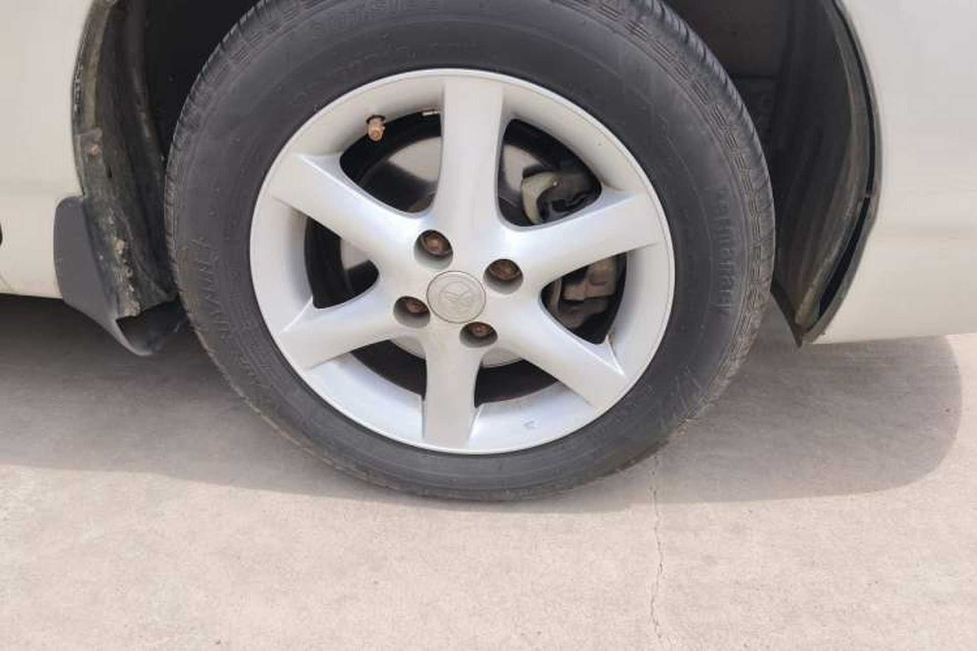 Used Toyota Corolla EX 2007 1.6L Manual G Right Front Wheel Hub
