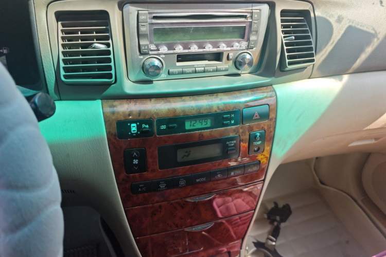 Used Toyota Corolla EX 2007 1.8L Automatic GLX-i Special Edition Audio And AC Panel