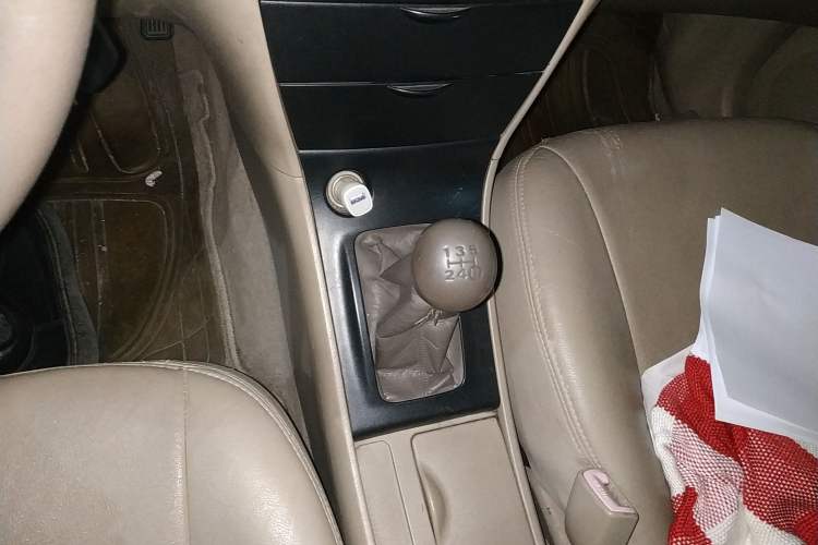 Used Toyota Corolla EX 2007 1.6L Manual G Gear Lever