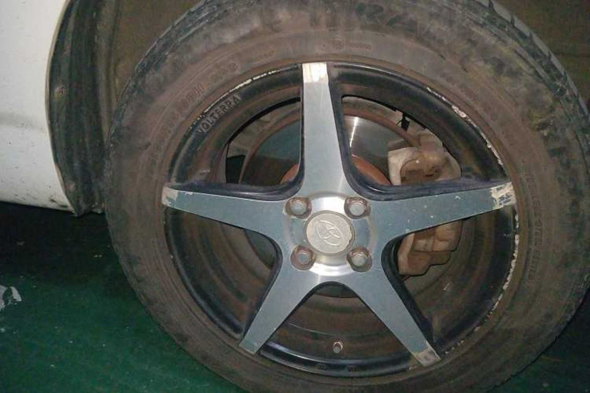 Used Toyota Corolla EX 2007 1.6L Automatic G Right Front Wheel Hub