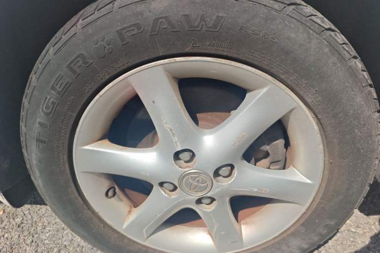 Used Toyota Corolla EX 2007 1.8L Automatic GLX-i Special Edition Right Front Wheel Hub
