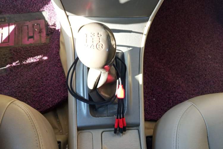 Used Toyota Corolla EX 2009 1.6L Manual Luxury Edition Gear Lever