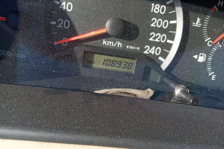 Used Toyota Corolla EX 2009 1.6L Manual Luxury Edition Odometer Close Up