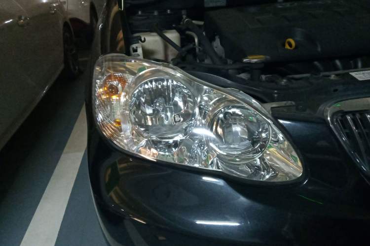 Used Toyota Corolla EX 2009 1.6L Automatic G Special Edition Right Front Headlight
