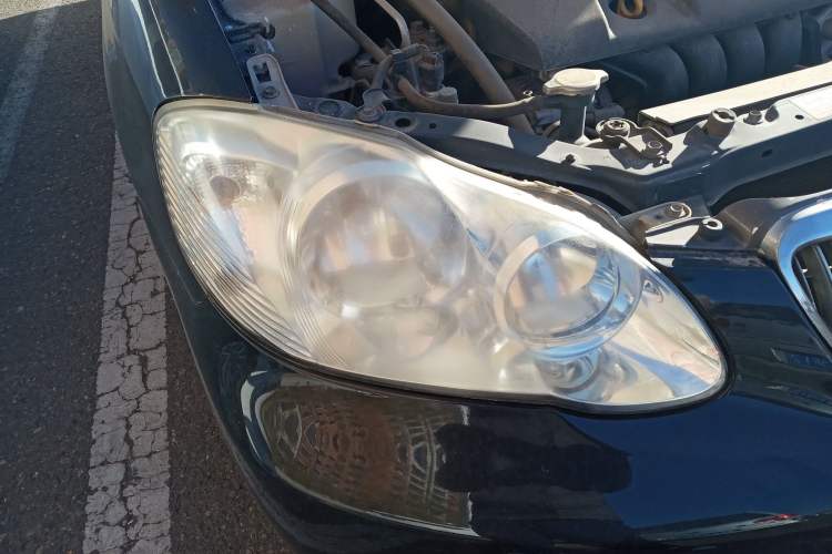 Used Toyota Corolla EX 2009 1.6L Manual Luxury Edition Right Front Headlight