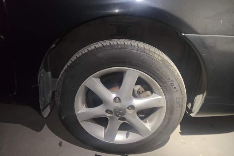 Used Toyota Corolla EX 2009 1.6L Automatic G Special Edition Right Front Wheel Hub