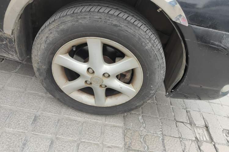 Used Toyota Corolla EX 2009 1.6L Manual G Special Edition Right Front Wheel Hub