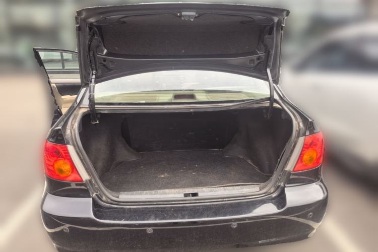 Used Toyota Corolla EX 2009 1.6L Automatic G Special Edition Trunk