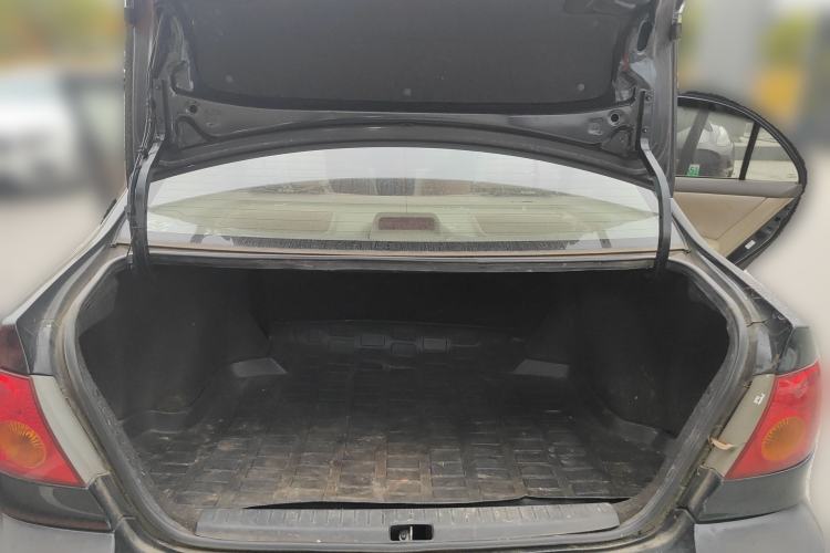 Used Toyota Corolla EX 2009 1.6L Manual G Special Edition Trunk