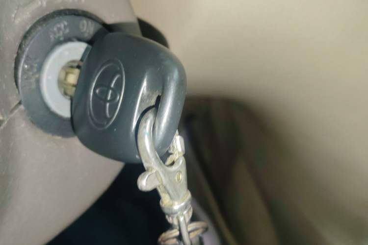 Used Toyota Corolla EX 2009 1.6L Automatic Deluxe Edition Vehicle Key