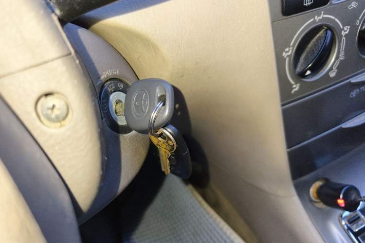 Used Toyota Corolla EX 2009 1.6L Automatic Deluxe Edition Vehicle Key