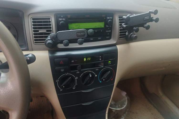 Used Toyota Corolla EX 2009 1.6L Manual G Special Edition Audio And AC Panel