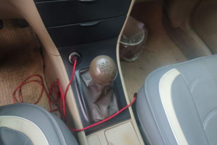 Used Toyota Corolla EX 2009 1.6L Manual G Special Edition Gear Lever
