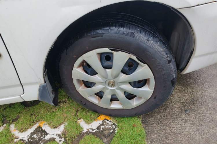 Used Toyota Corolla EX 2009 1.6L Automatic G Special Edition Right Front Wheel Hub