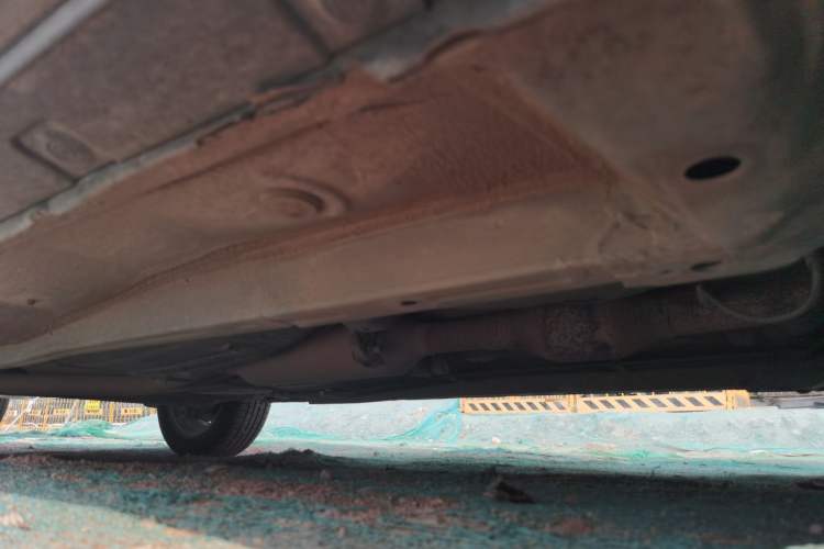 Used Toyota Corolla EX 2010 1.6L Manual Special Offer Edition Chassis Front Right
