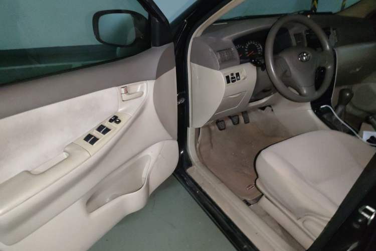 Used Toyota Corolla EX 2010 1.6L Manual Classic Edition Driver Seat