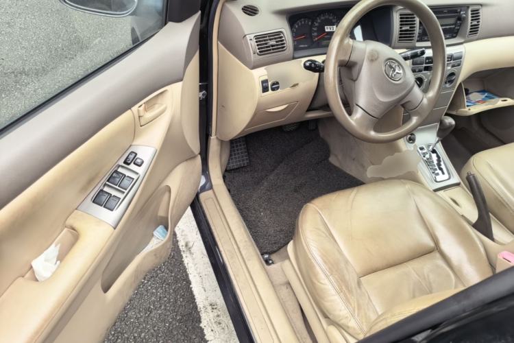 Used Toyota Corolla EX 2010 1.6L Automatic Luxury Edition Driver Seat