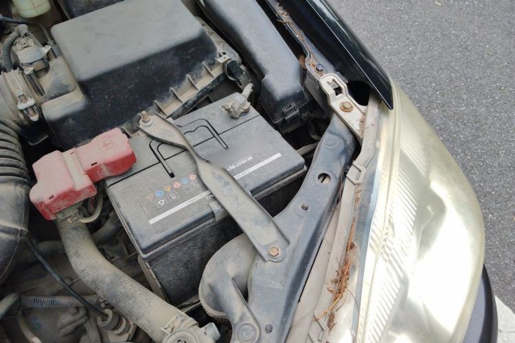 Used Toyota Corolla EX 2010 1.6L Automatic Classic Edition Engine Bay Left