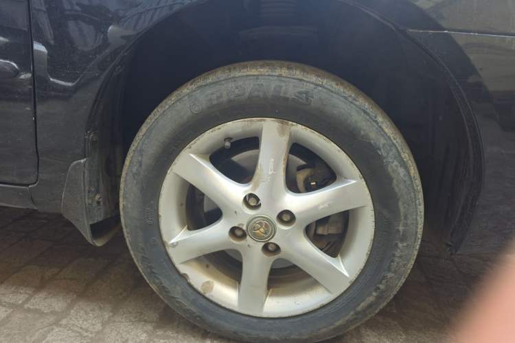 Used Toyota Corolla EX 2010 1.6L Manual Classic Edition Right Front Wheel Hub