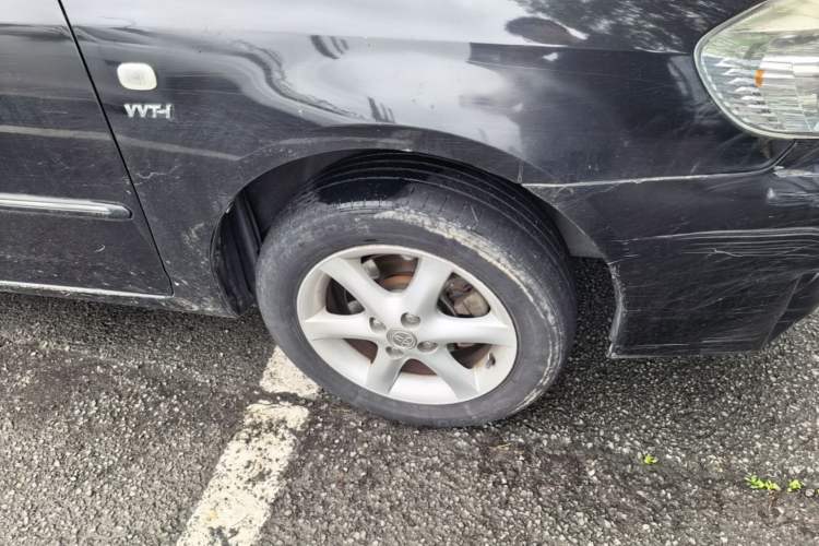Used Toyota Corolla EX 2010 1.6L Automatic Luxury Edition Right Front Wheel Hub