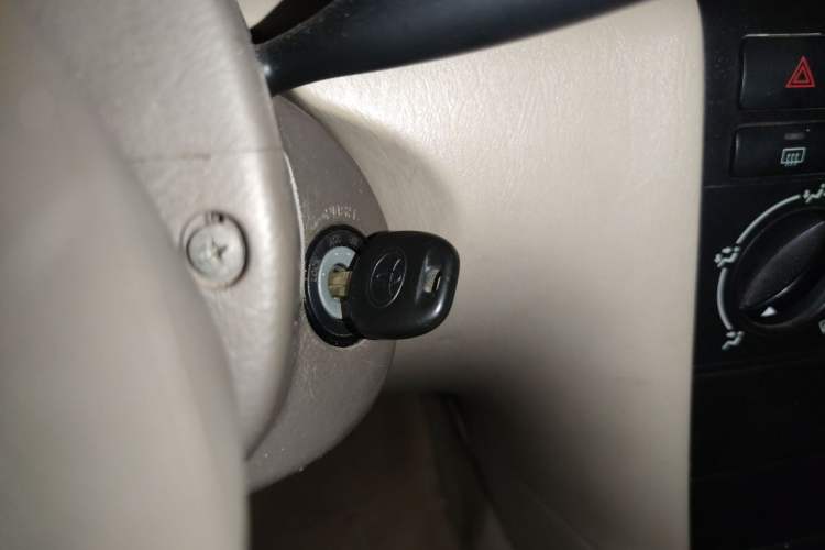 Used Toyota Corolla EX 2010 1.6L Manual Classic Edition Vehicle Key