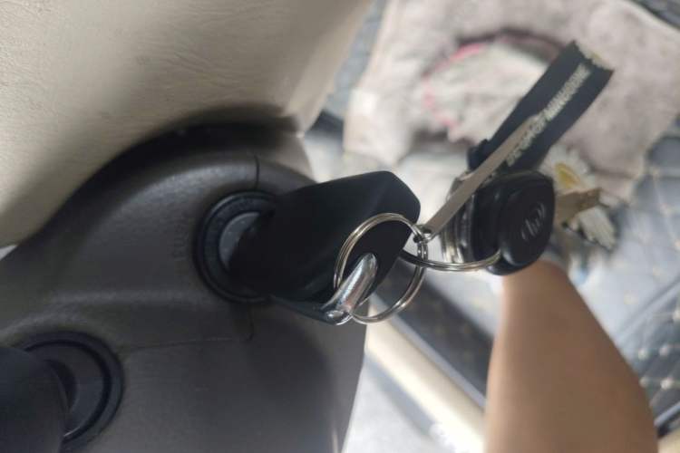 Used Toyota Corolla EX 2010 1.6L Automatic Classic Edition Vehicle Key