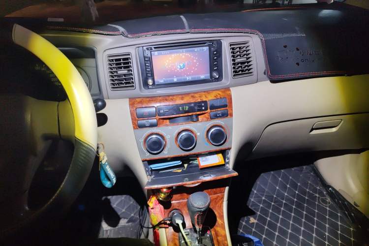 Used Toyota Corolla EX 2010 1.6L Automatic Classic Edition Audio And AC Panel