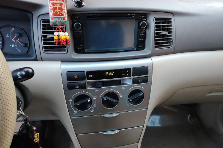 Used Toyota Corolla EX 2010 1.6L Automatic Luxury Edition Audio And AC Panel