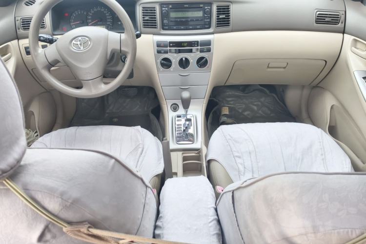 Used Toyota Corolla EX 2010 1.6L Automatic Luxury Edition Center Console