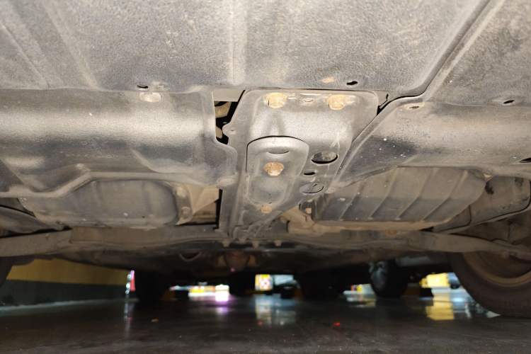 Used Toyota Corolla EX 2010 1.6L Automatic Luxury Edition Chassis Front