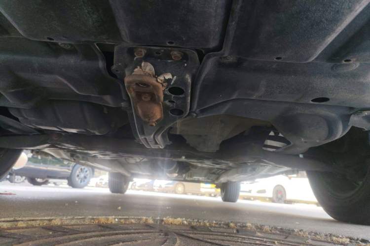 Used Toyota Corolla EX 2010 1.6L Manual Classic Edition Chassis Front