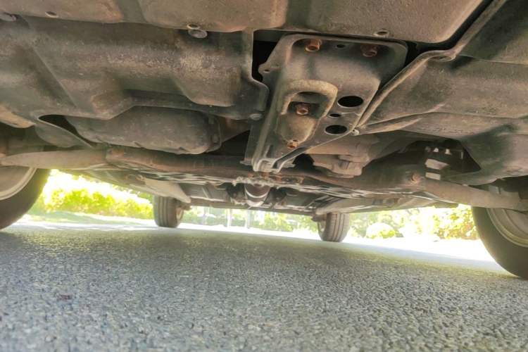 Used Toyota Corolla EX 2010 1.6L Manual Classic Edition Chassis Front