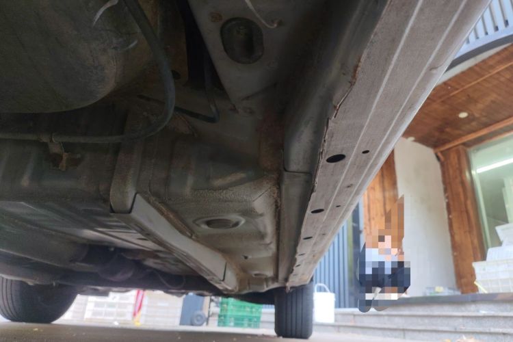 Used Toyota Corolla EX 2010 1.6L Manual Classic Edition Chassis Rear Right