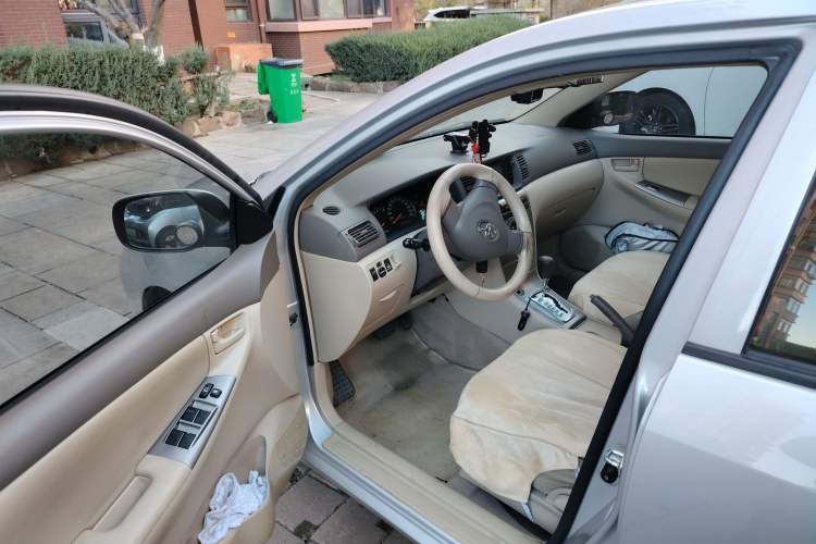 Used Toyota Corolla EX 2010 1.6L Automatic Luxury Edition Driver Seat