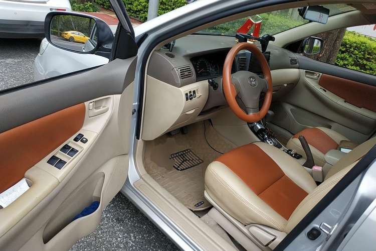Used Toyota Corolla EX 2010 1.6L Automatic Classic Edition Driver Seat
