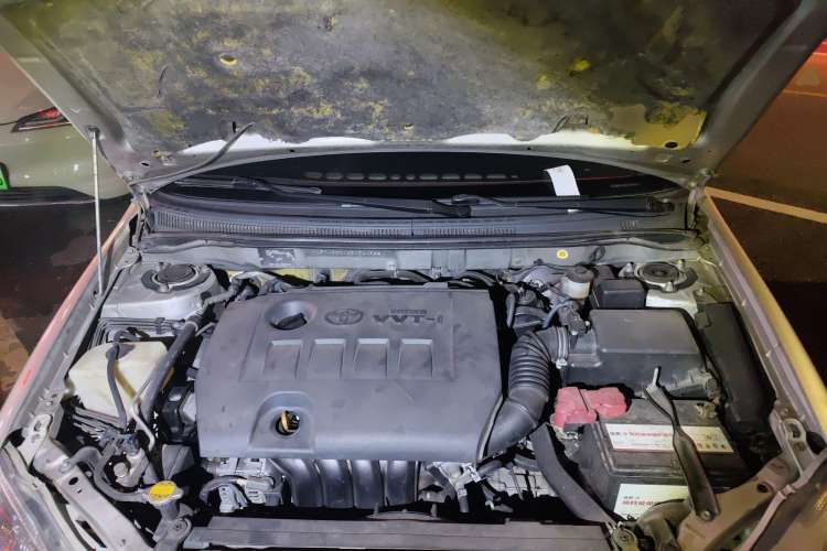 Used Toyota Corolla EX 2010 1.6L Automatic Classic Edition Engine Bay