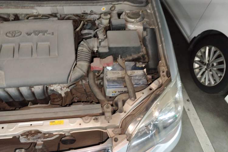 Used Toyota Corolla EX 2010 1.6L Automatic Luxury Edition Engine Bay Left