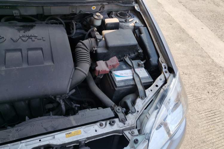 Used Toyota Corolla EX 2010 1.6L Automatic Luxury Edition Engine Bay Left