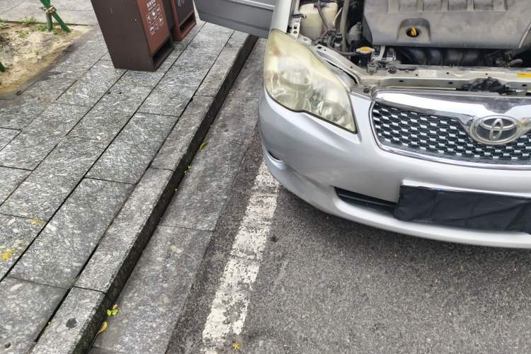 Used Toyota Corolla EX 2010 1.6L Automatic Luxury Edition Engine Bay Right