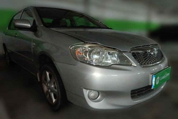 Used Toyota Corolla EX 2010 1.6L Automatic Luxury Edition Front Right 45 Deg