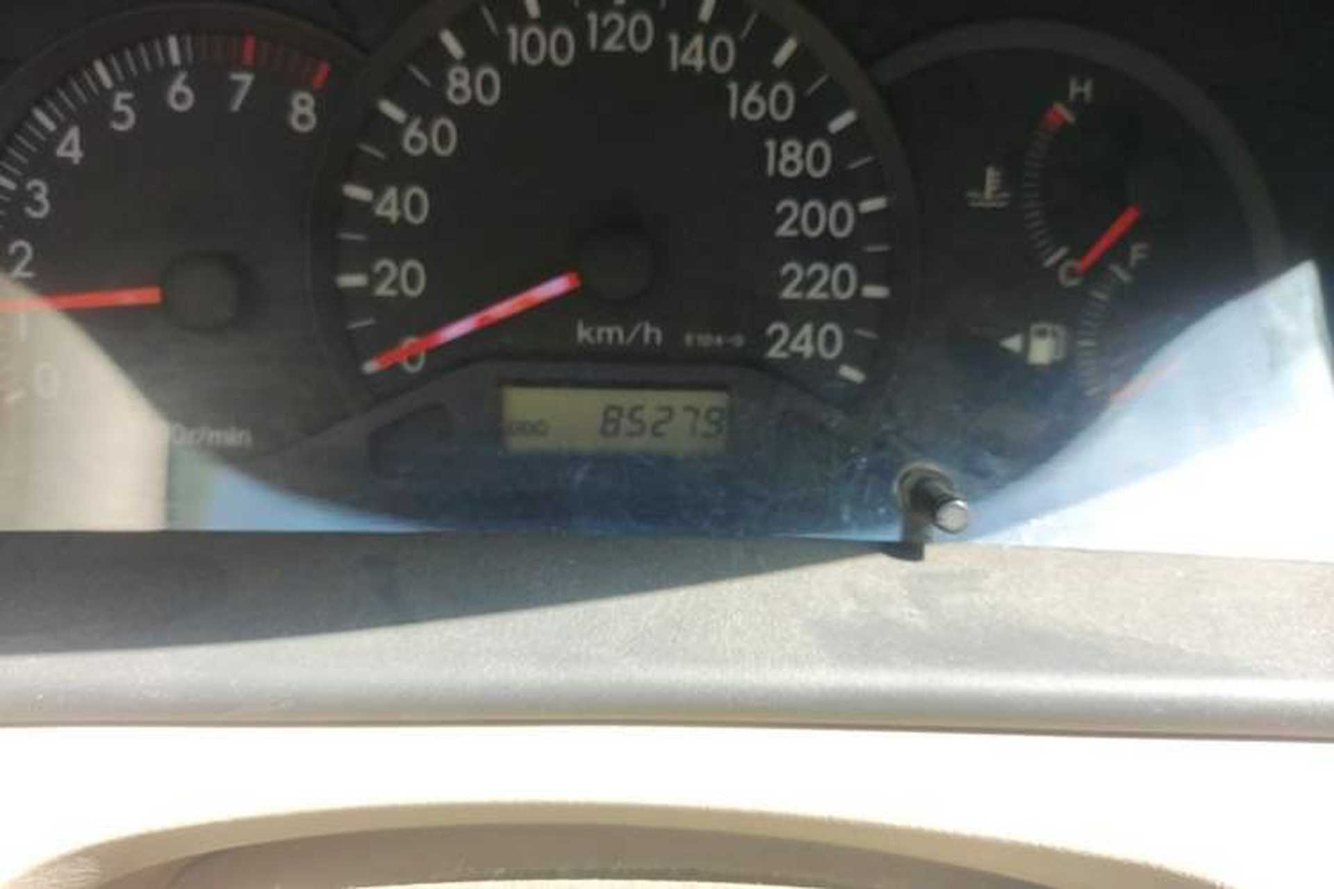 Used Toyota Corolla EX 2010 1.6L Manual Classic Edition Odometer Close Up