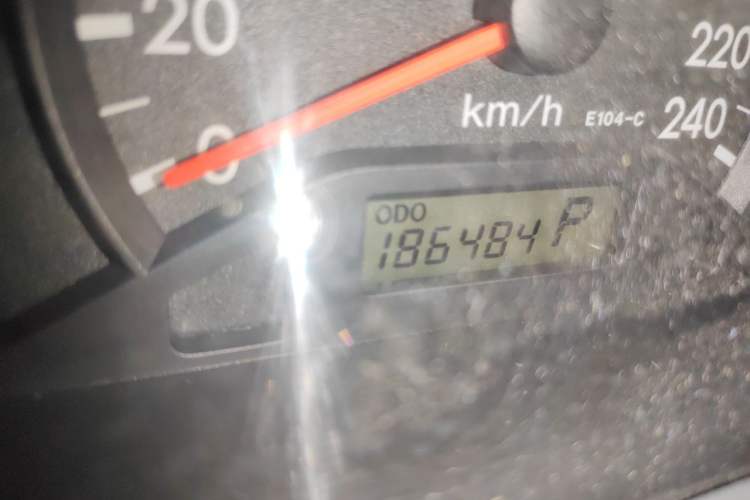 Used Toyota Corolla EX 2010 1.6L Automatic Luxury Edition Odometer Close Up